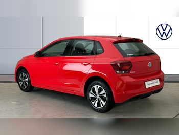 Used Volkswagen Polo 2018 for sale - 76637561: Photo