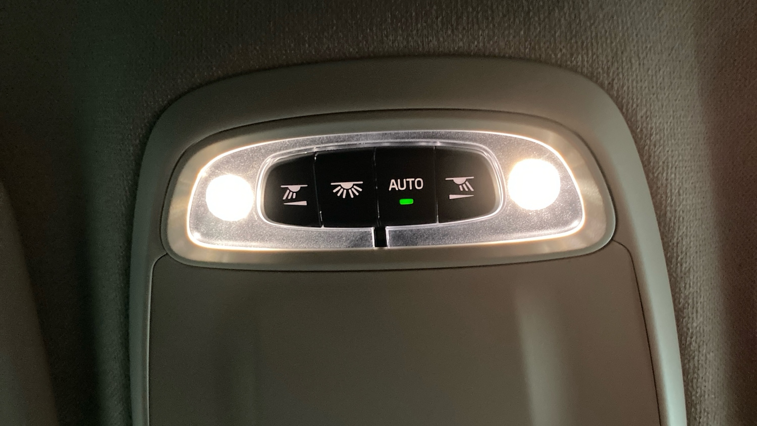 Used Volvo XC40 2021 for sale - 77035725: Photo 31