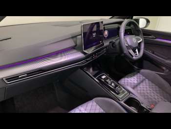 Used Volkswagen Golf 2024 for sale - 75068833: Photo