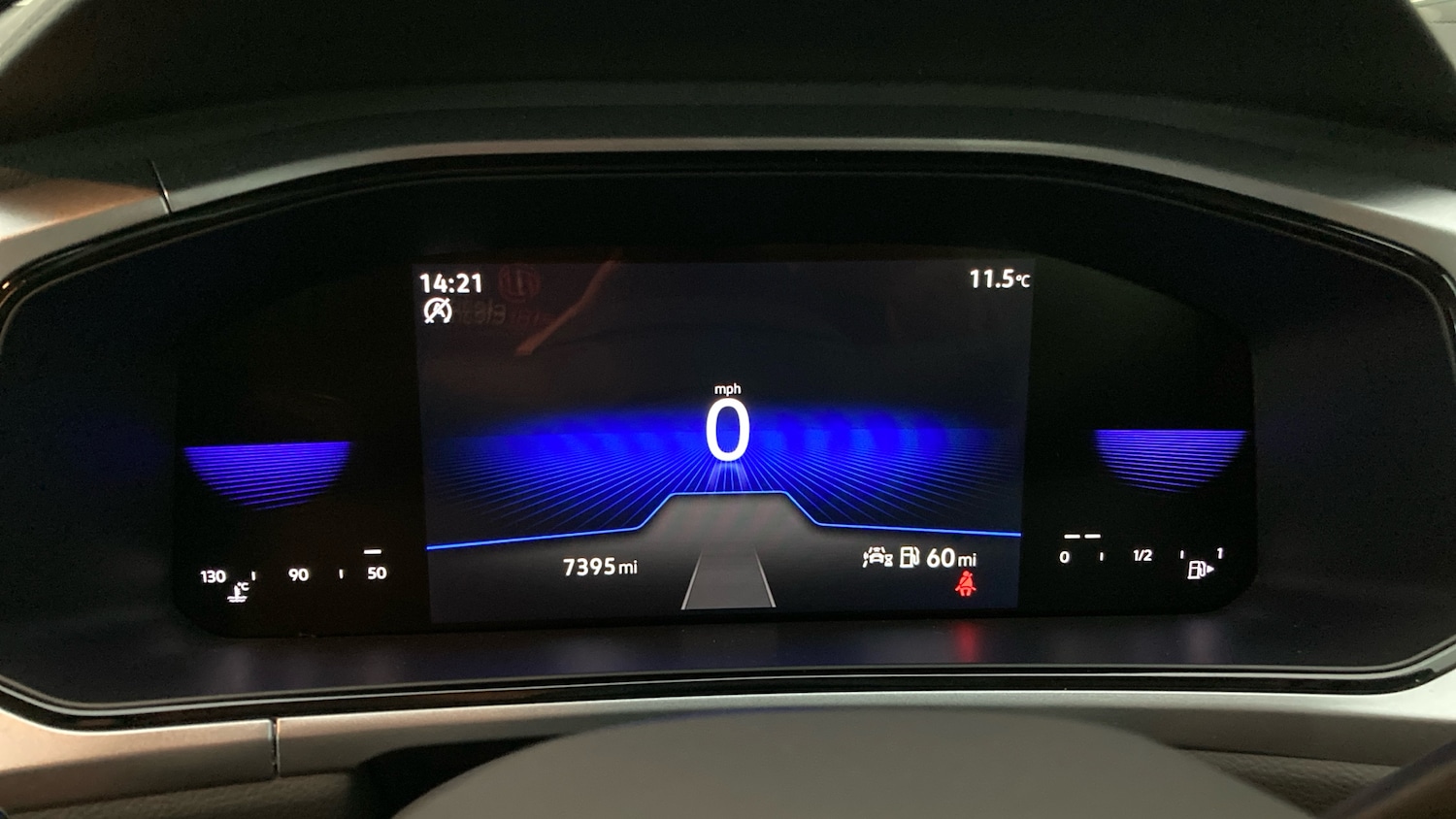 Used Volkswagen T-Roc 2022 for sale - 76892862: Photo 11