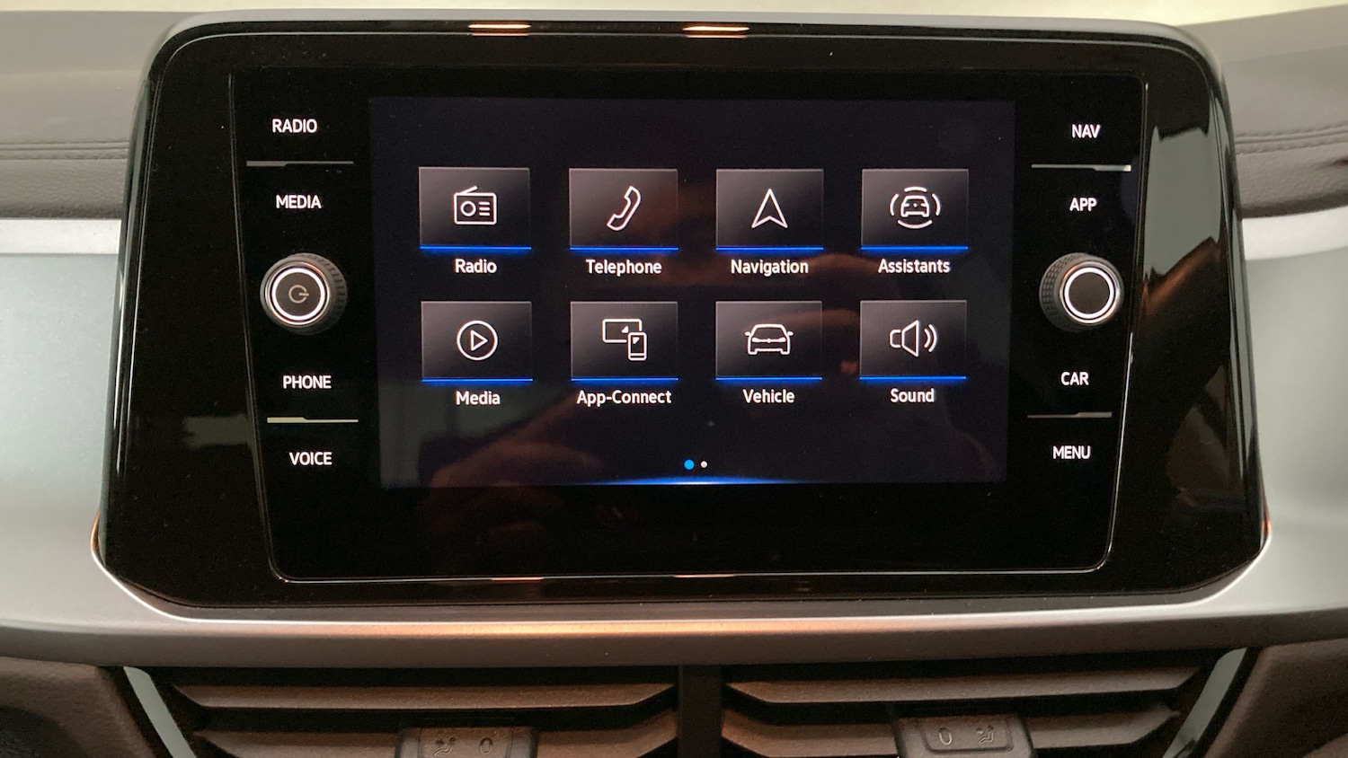 Used Volkswagen T-Roc 2022 for sale - 76892862: Photo 12