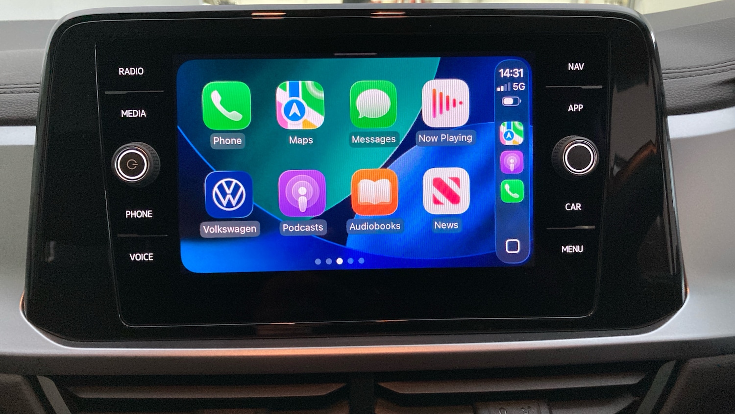 Used Volkswagen T-Roc 2022 for sale - 76892862: Photo 21