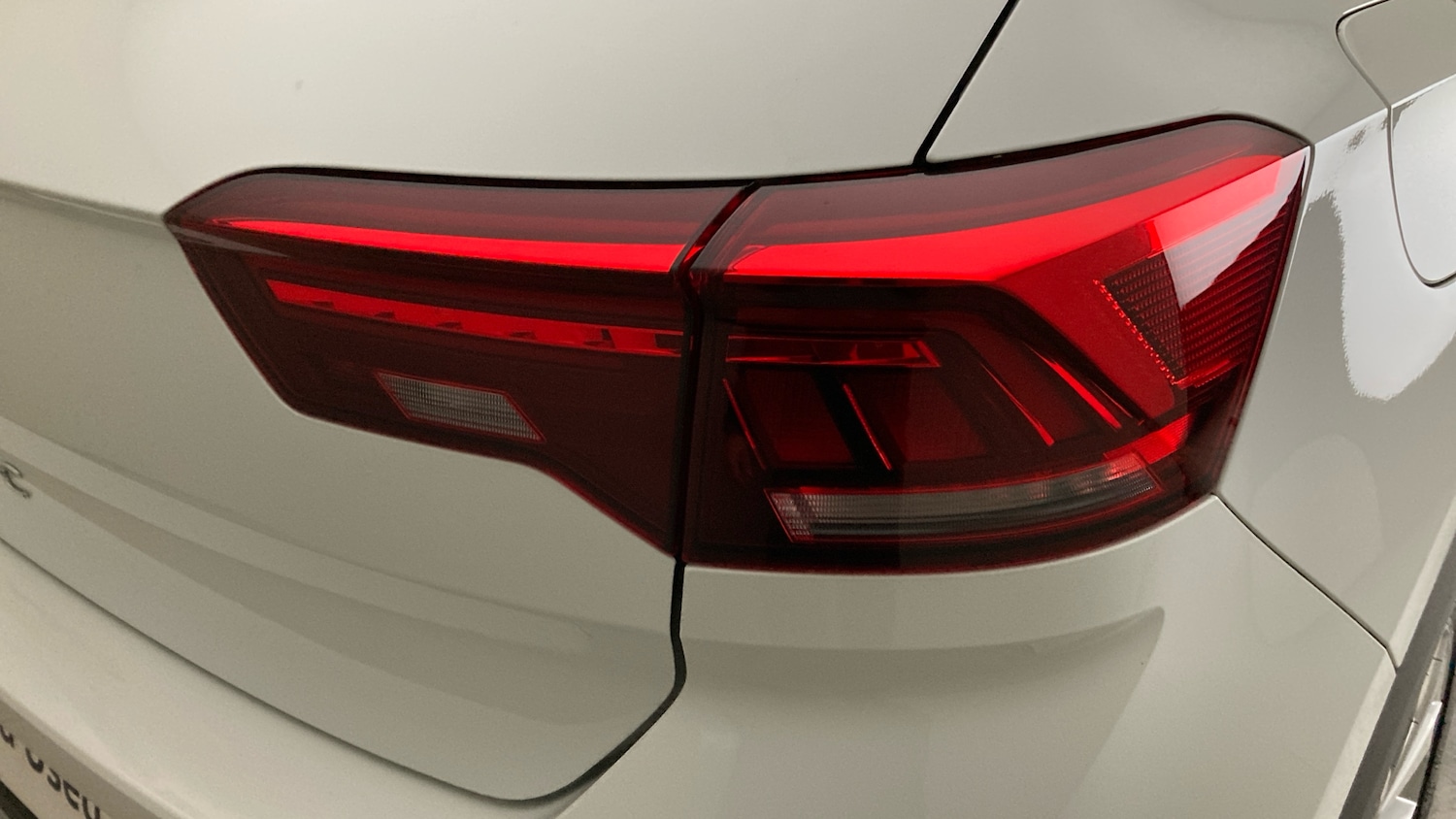 Used Volkswagen T-Roc 2022 for sale - 76892862: Photo 42