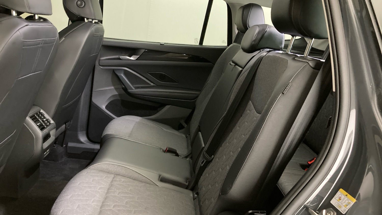 Used Volkswagen Touran 2025 for sale - 76545237: Photo 16