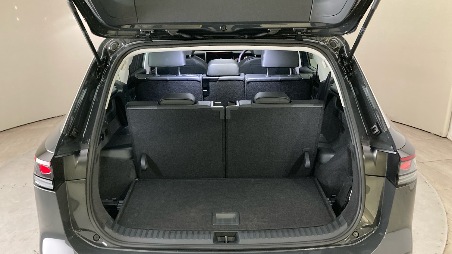 Used Volkswagen Touran 2025 for sale - 76545237: Photo 20