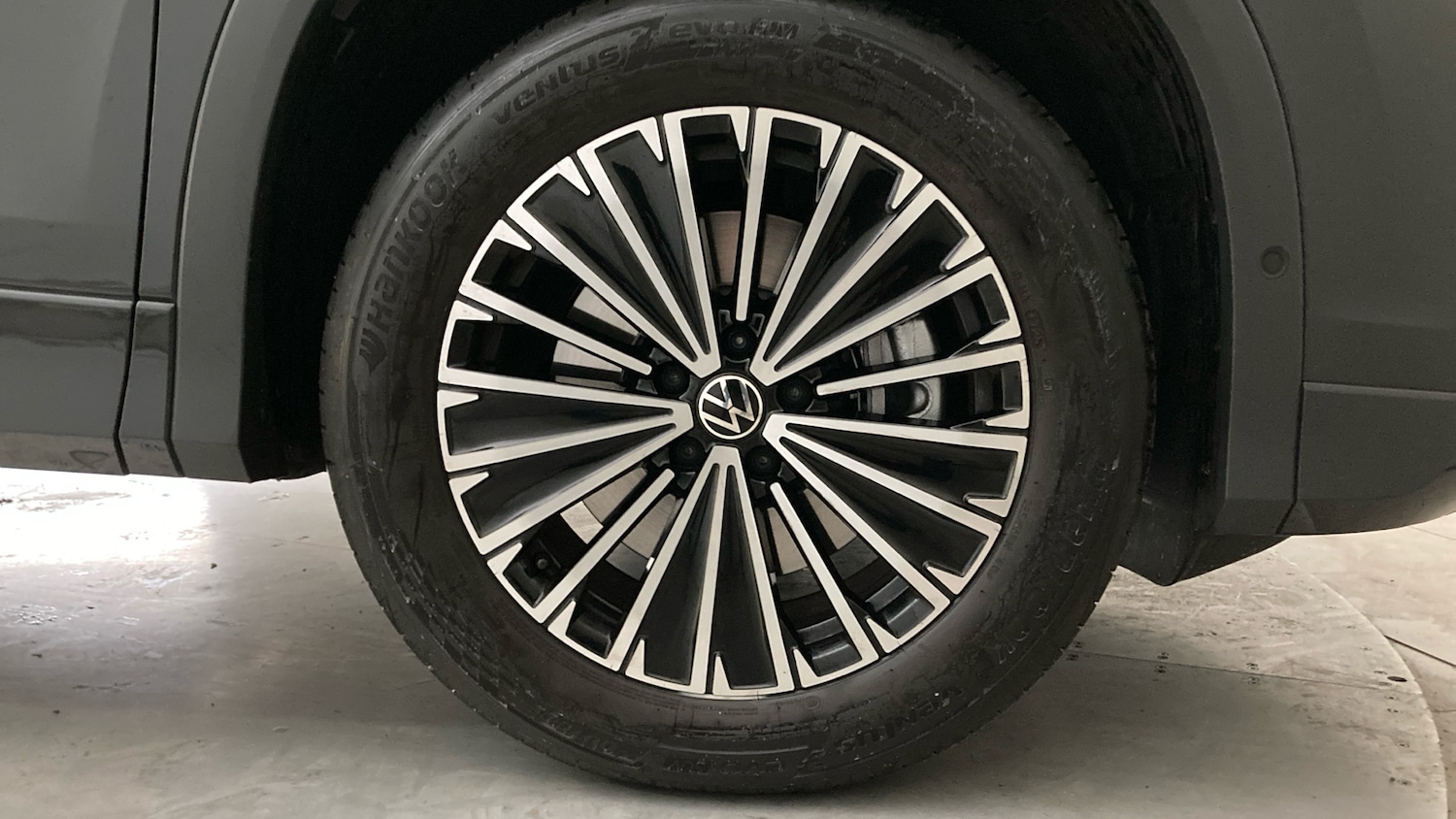 Used Volkswagen Touran 2025 for sale - 76545237: Photo 5