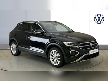 Used Volkswagen T-Roc 2022 for sale - 75931803: Photo