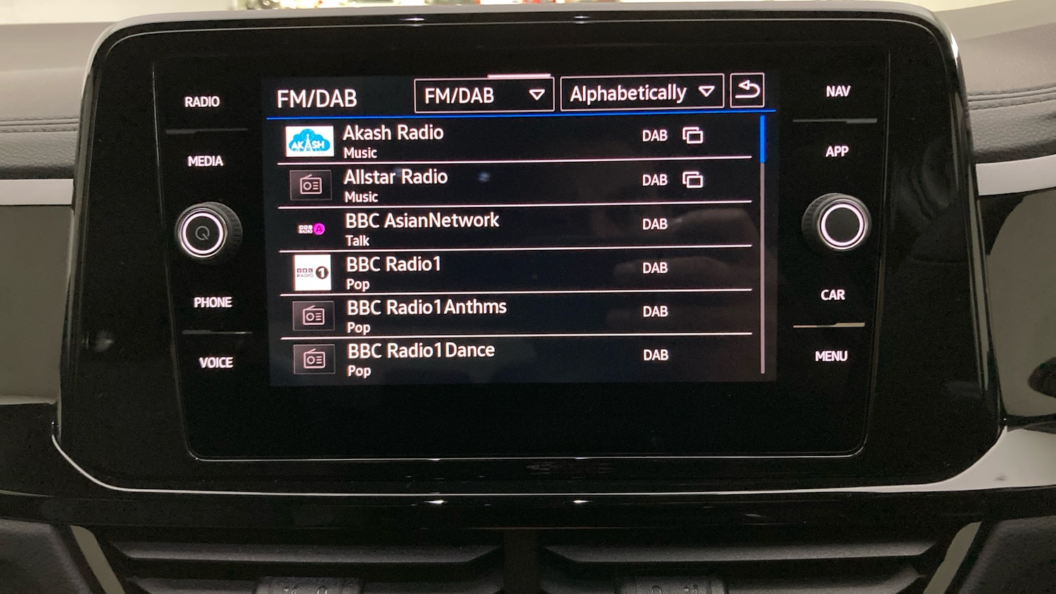 Used Volkswagen T-Roc 2025 for sale - 76127096: Photo 29