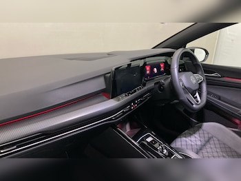 Used Volkswagen Golf 2024 for sale - 78408716: Photo