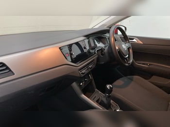 Used Volkswagen Polo 2020 for sale - 79491840: Photo