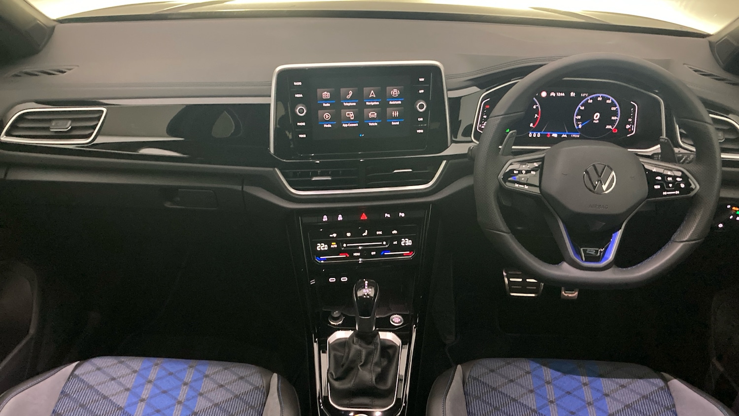 Used Volkswagen T-Roc 2025 for sale - 77381492: Photo 9