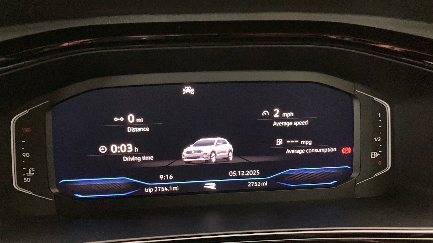 Used Volkswagen T-Roc 2025 for sale - 76884746: Photo 11