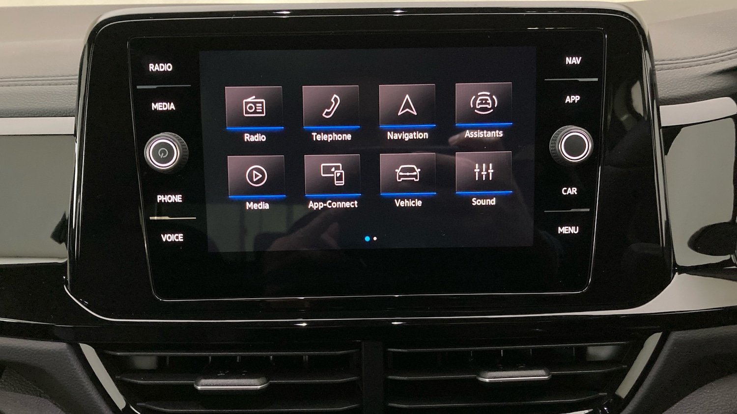 Used Volkswagen T-Roc 2025 for sale - 76884746: Photo 12