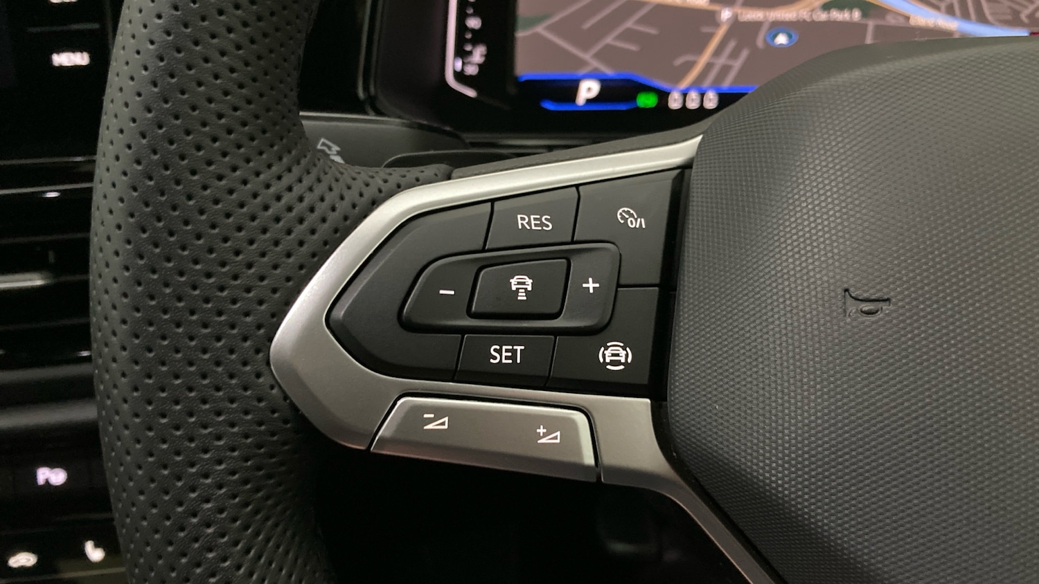 Used Volkswagen T-Roc 2025 for sale - 76884746: Photo 17