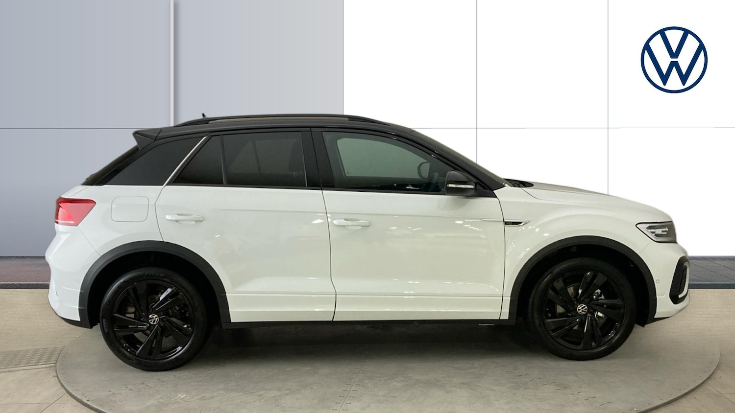 Used Volkswagen T-Roc 2025 for sale - 76884746: Photo 4