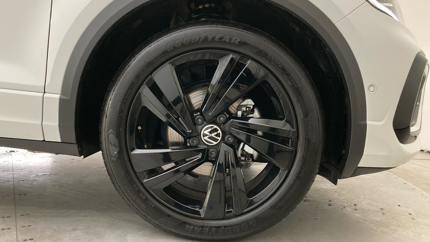 Used Volkswagen T-Roc 2025 for sale - 76884746: Photo 5