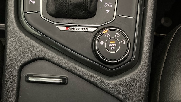 Used Volkswagen Tiguan 2020 for sale - 76146458: Photo 33