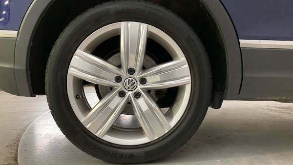 Used Volkswagen Tiguan 2020 for sale - 76146458: Photo 5