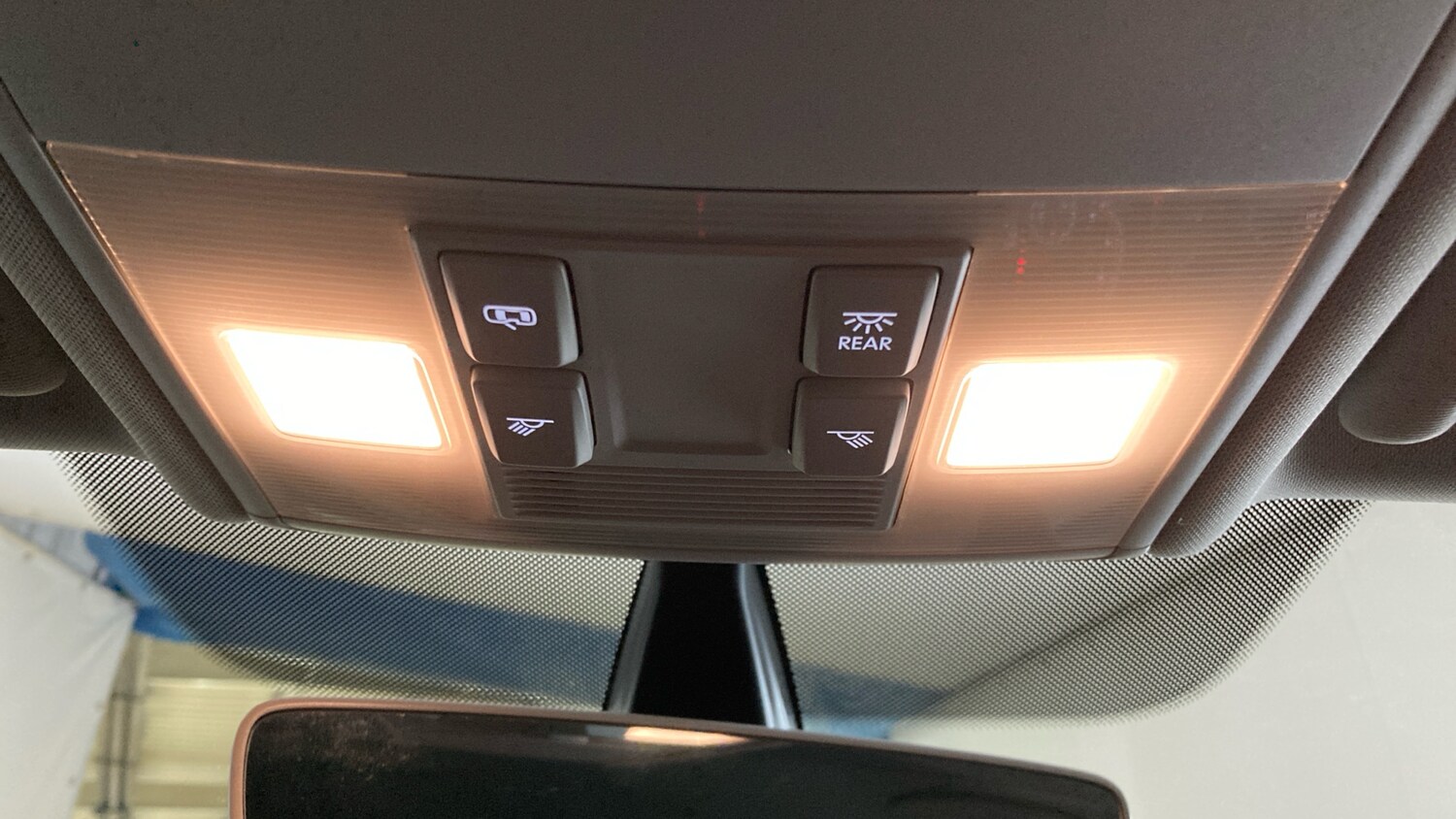 Used Volkswagen Golf 2019 for sale - 76079649: Photo 32
