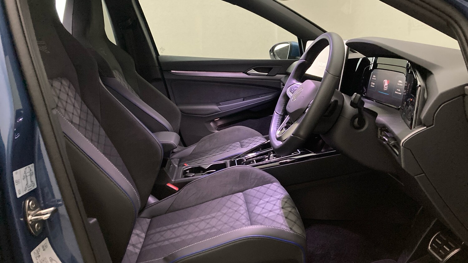 Used Volkswagen Golf 2025 for sale - 77490584: Photo 15