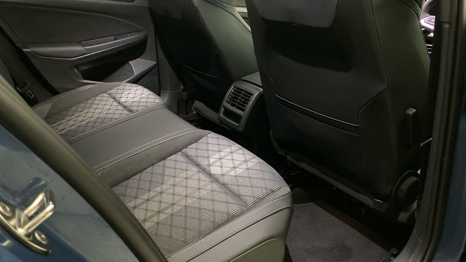 Used Volkswagen Golf 2025 for sale - 77490584: Photo 37