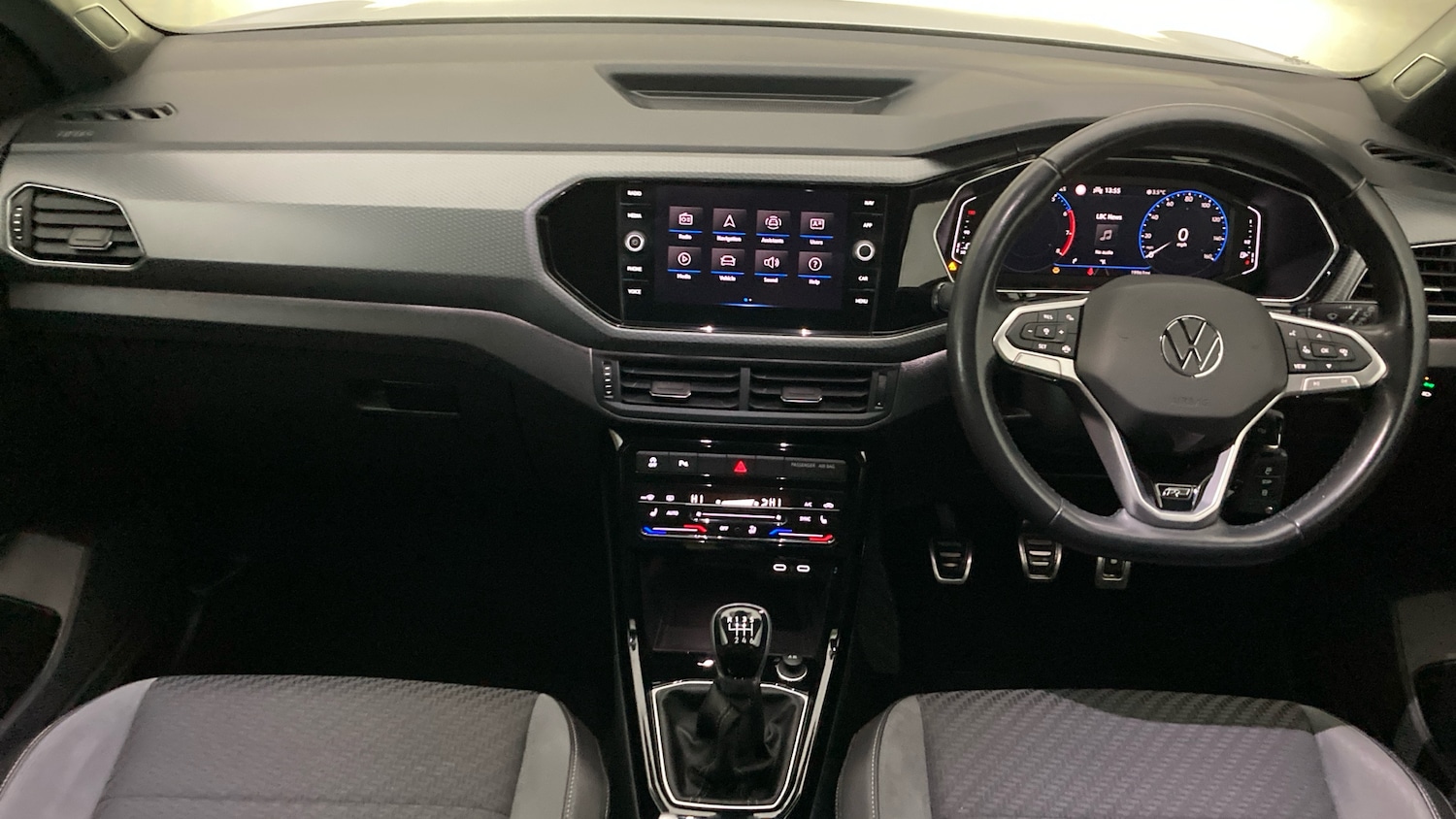 Used Volkswagen T-Cross 2023 for sale - 77678592: Photo 9