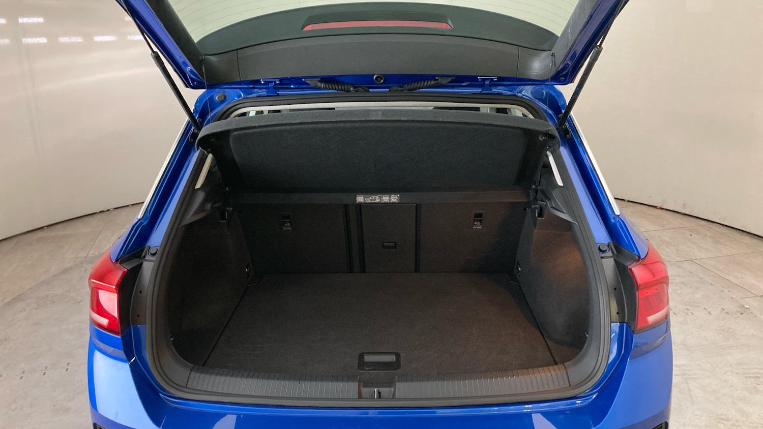 Used Volkswagen T-Roc 2020 for sale - 78078019: Photo 20