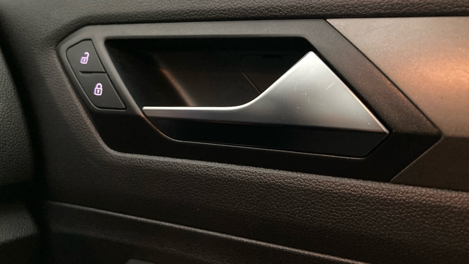 Used Volkswagen T-Roc 2020 for sale - 78078019: Photo 26