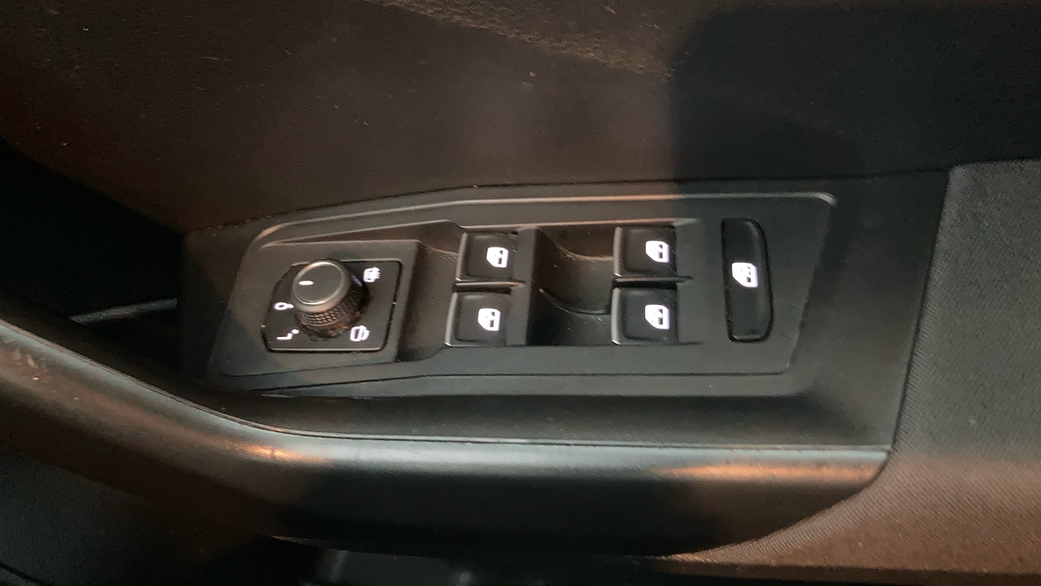 Used Volkswagen T-Roc 2020 for sale - 78078019: Photo 27