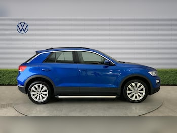 Used Volkswagen T-Roc 2020 for sale - 78078019: Photo