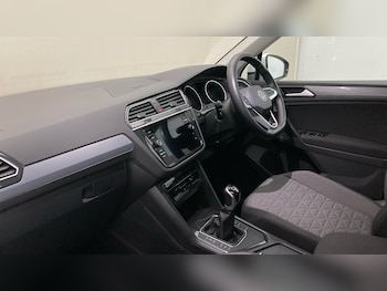 Used Volkswagen Tiguan 2023 for sale - 79137559: Photo