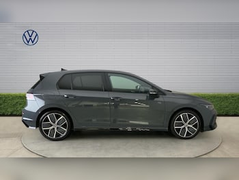 Used Volkswagen Golf 2025 for sale - 78920730: Photo