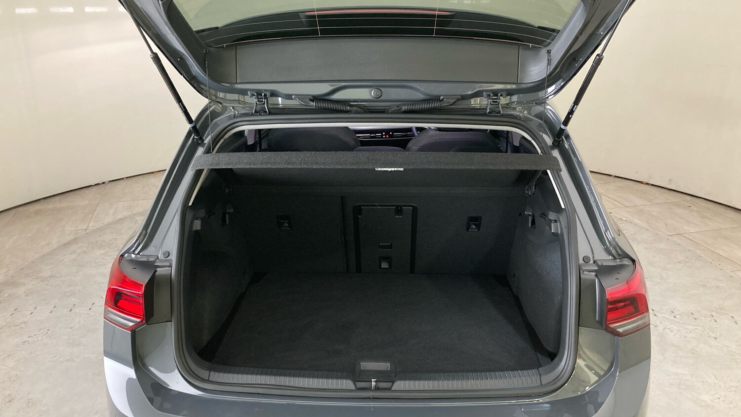 Used Volkswagen Golf 2023 for sale - 78190887: Photo 20