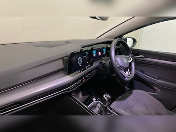 Used Volkswagen Golf 2023 for sale - 78190887: Photo