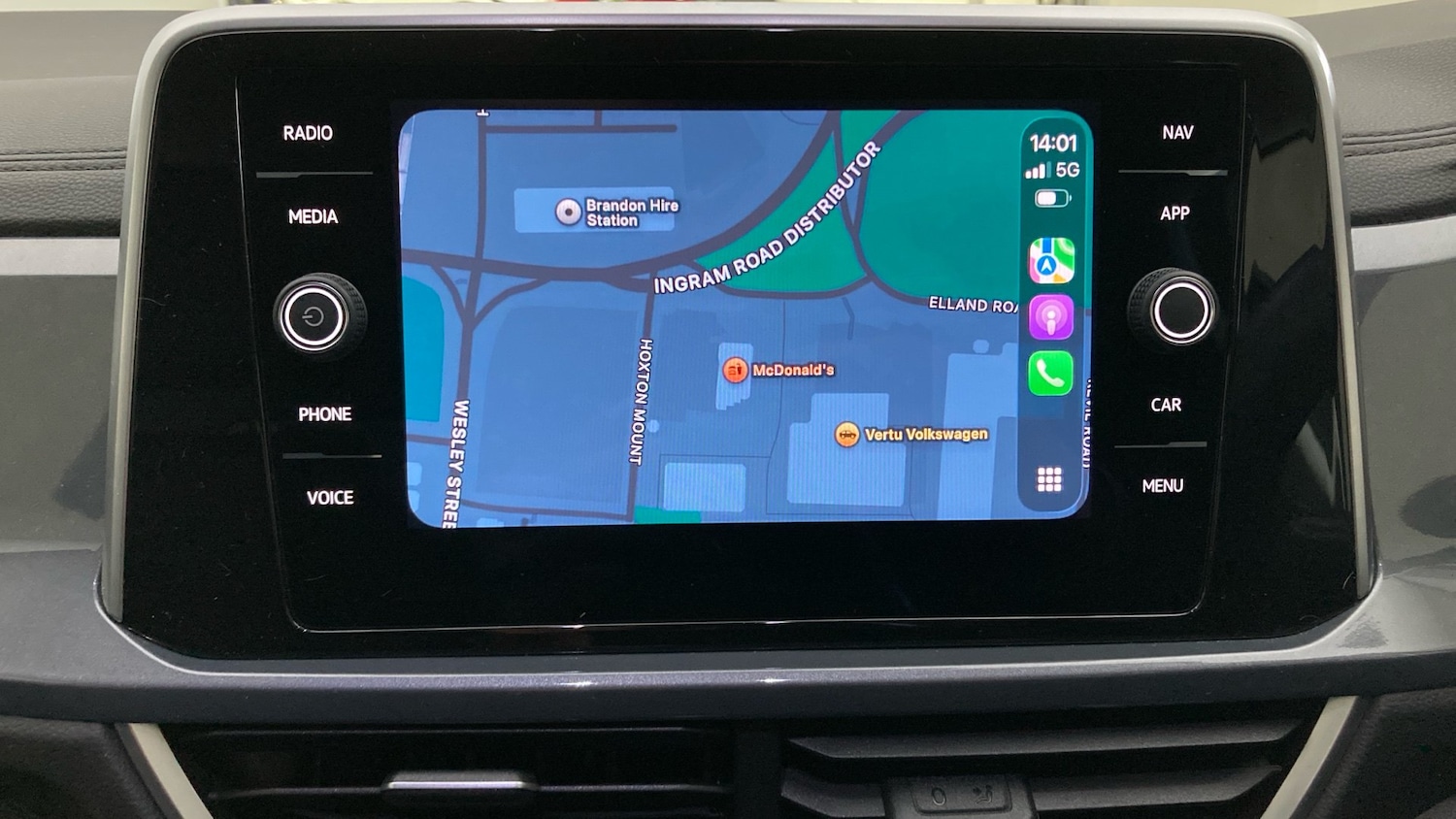 Used Volkswagen T-Roc 2023 for sale - 76879236: Photo 22