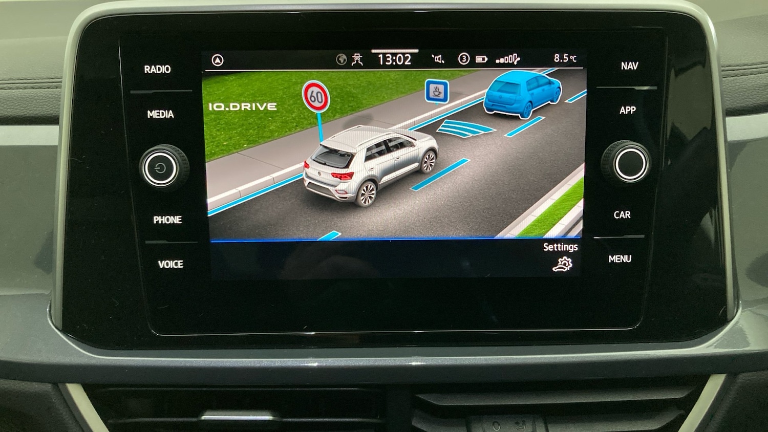 Used Volkswagen T-Roc 2023 for sale - 76879236: Photo 27