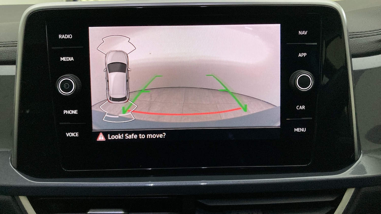 Used Volkswagen T-Roc 2023 for sale - 76879236: Photo 30