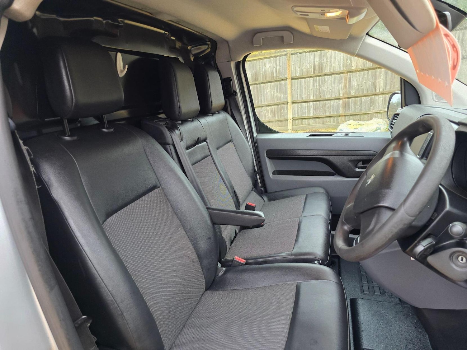 Used Peugeot Expert 2019 for sale - 76326470: Photo 13