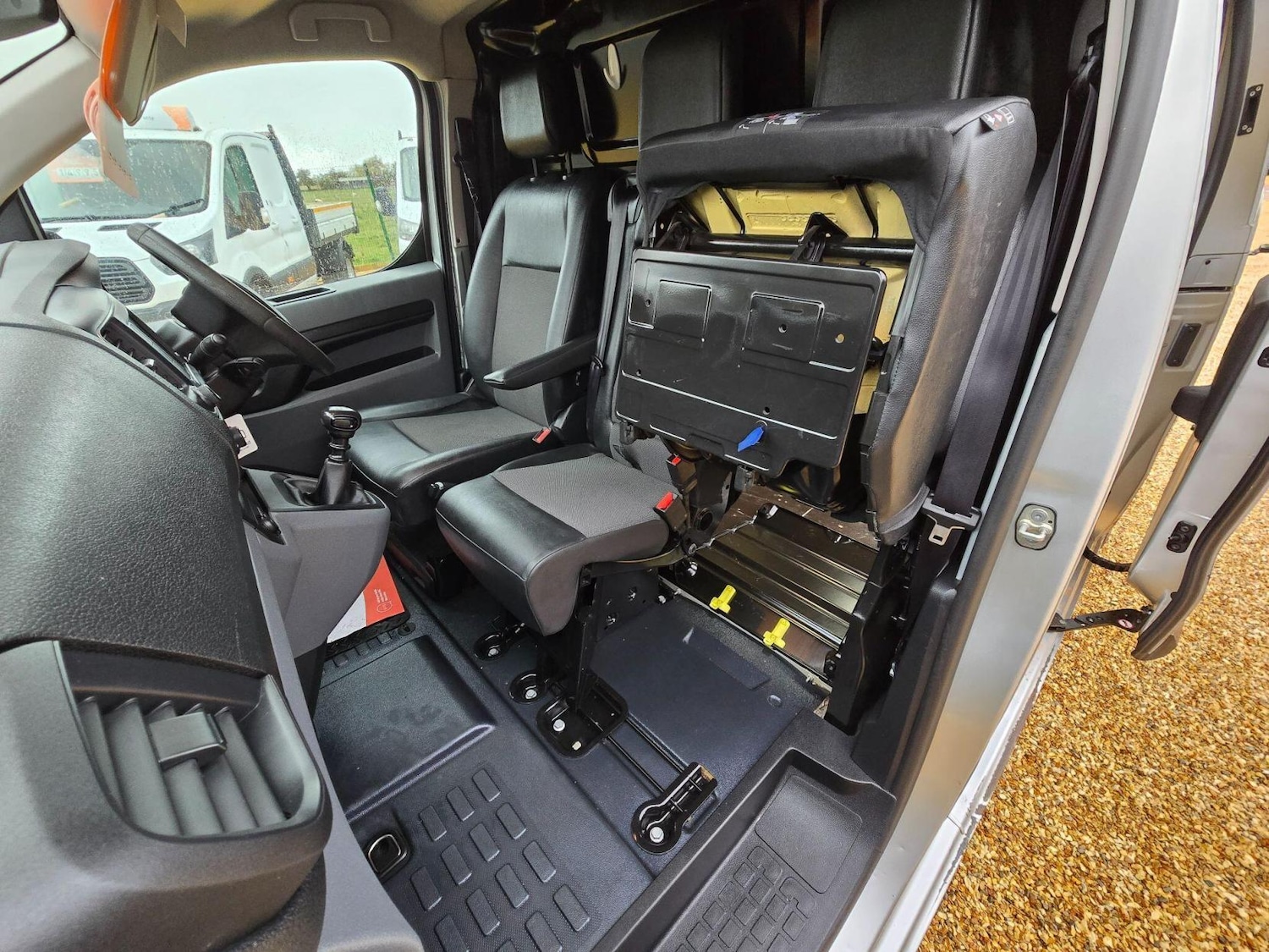 Used Peugeot Expert 2019 for sale - 76326470: Photo 29
