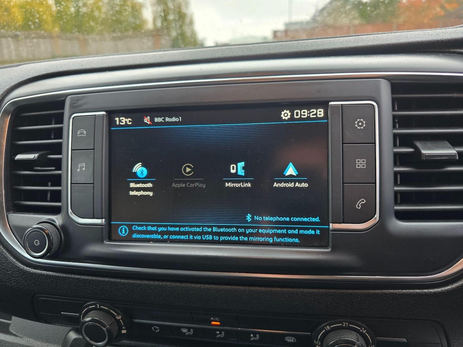 Used Peugeot Expert 2019 for sale - 76326470: Photo 32