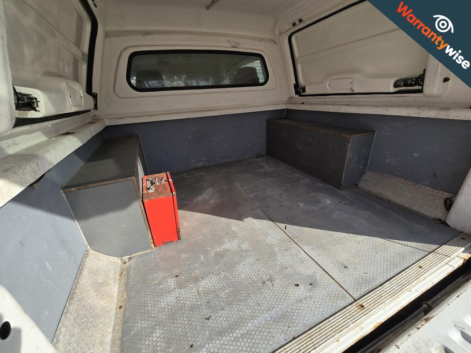 Used Volkswagen Amarok 2015 for sale - 78135465: Photo 35