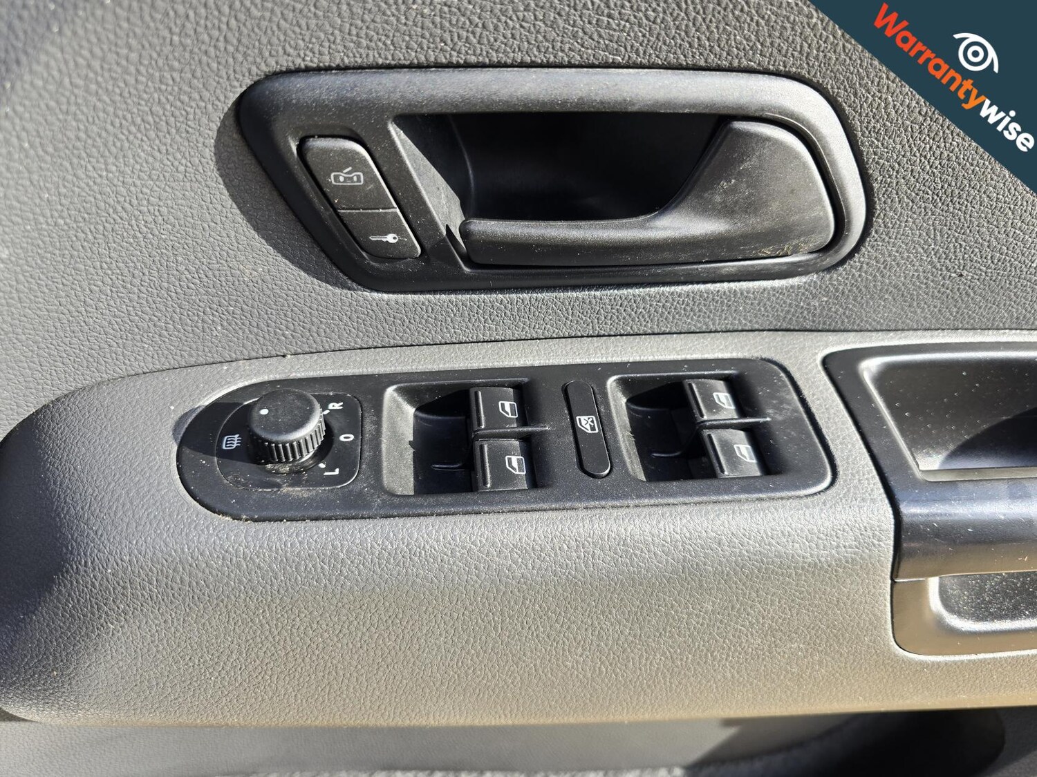 Used Volkswagen Amarok 2015 for sale - 78135465: Photo 49