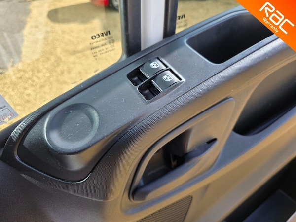 Used Iveco Daily 2018 for sale - 76189346: Photo 44