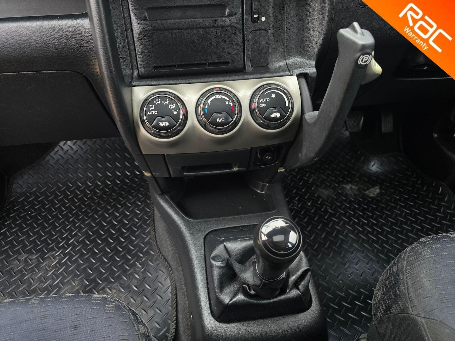 Used Honda CR-V 2005 for sale - 76638936: Photo 14