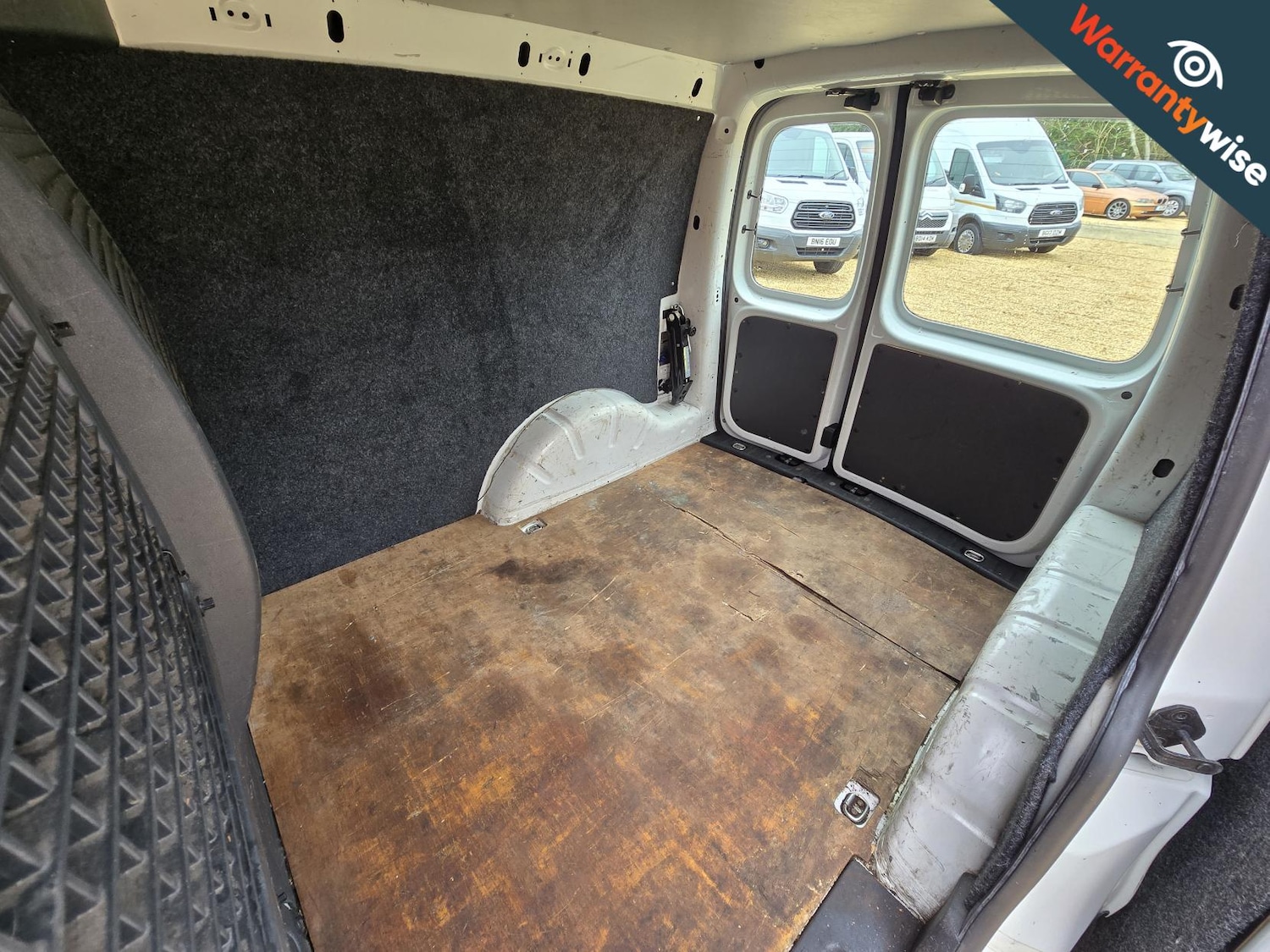 Used Volkswagen Caddy 2018 for sale - 77837386: Photo 8