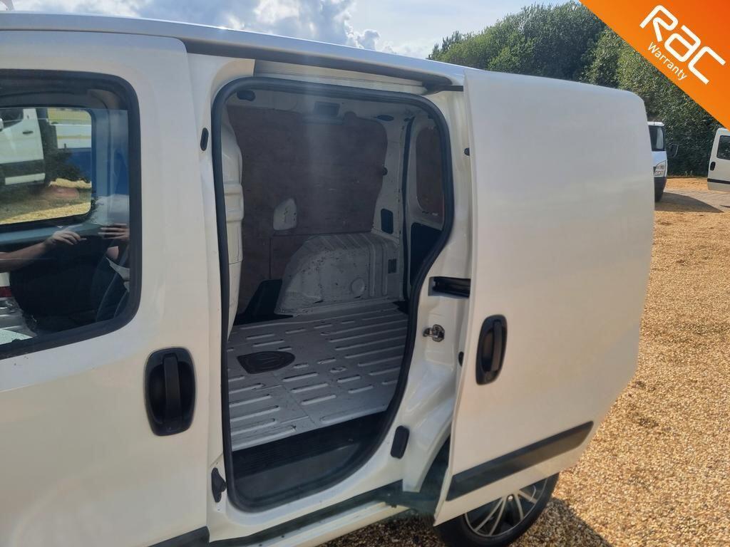 Used Peugeot Bipper 2011 for sale - 76638931: Photo 30