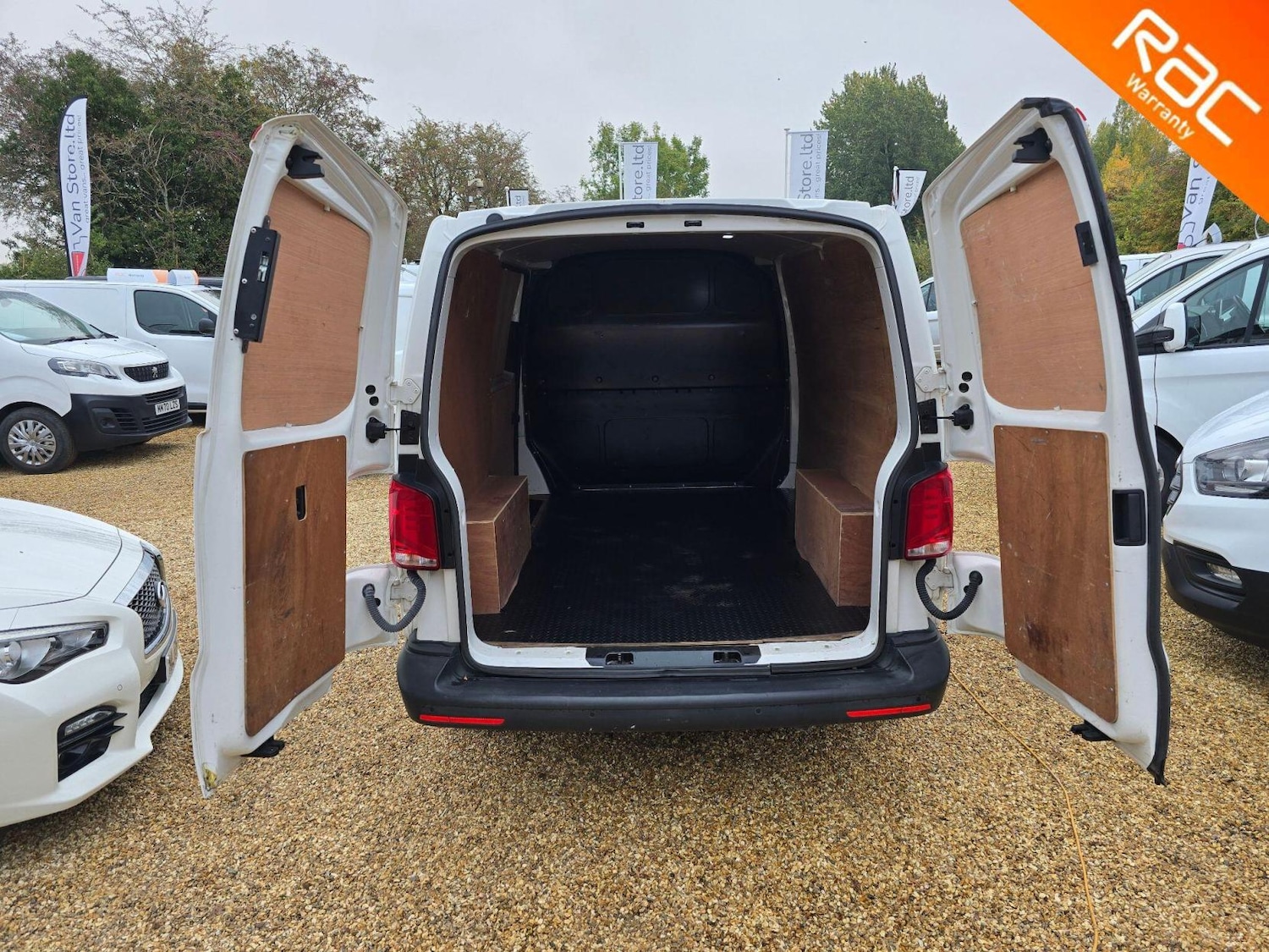 Used Volkswagen Transporter 2020 for sale - 76638952: Photo 10