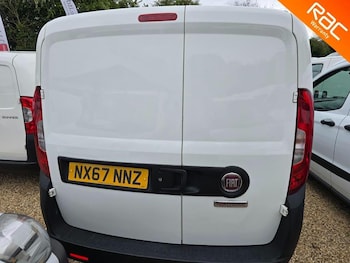 Used Fiat Doblo 2017 for sale - 76182197: Photo