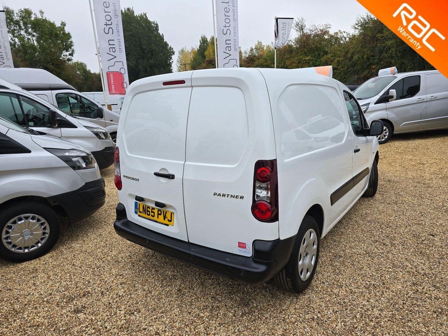 Used Peugeot Partner 2015 for sale - 76638947: Photo 10