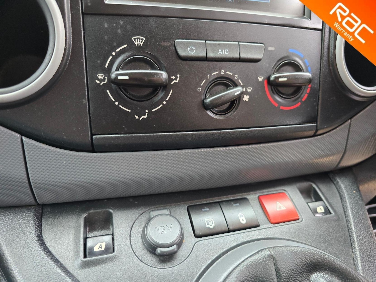 Used Peugeot Partner 2015 for sale - 76638947: Photo 12